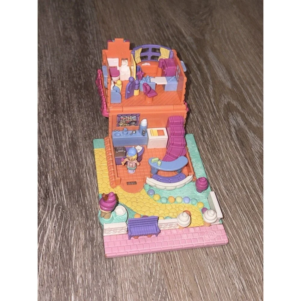 Vintage 1995 Poly Pocket Ice Cream Parlor Scented Play Set With Doll